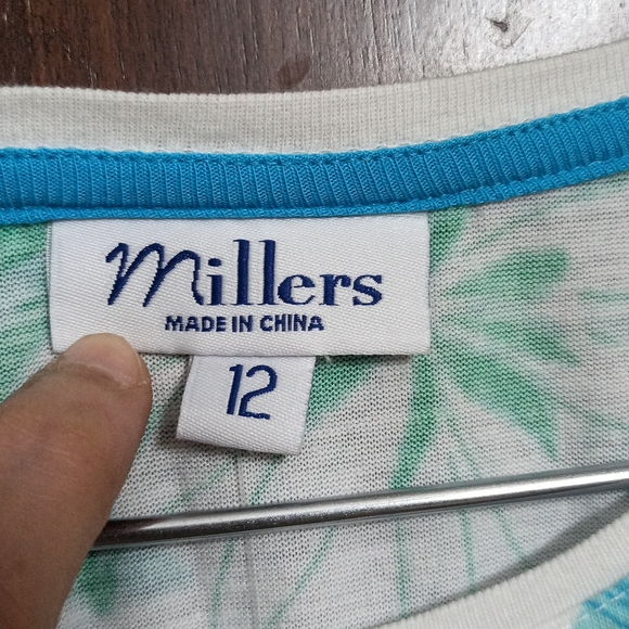 T shirt - Picture 5 of 5